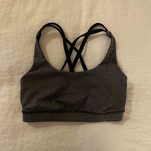 Lululemon Energy Criss-cross Sports Bra. Size 2.